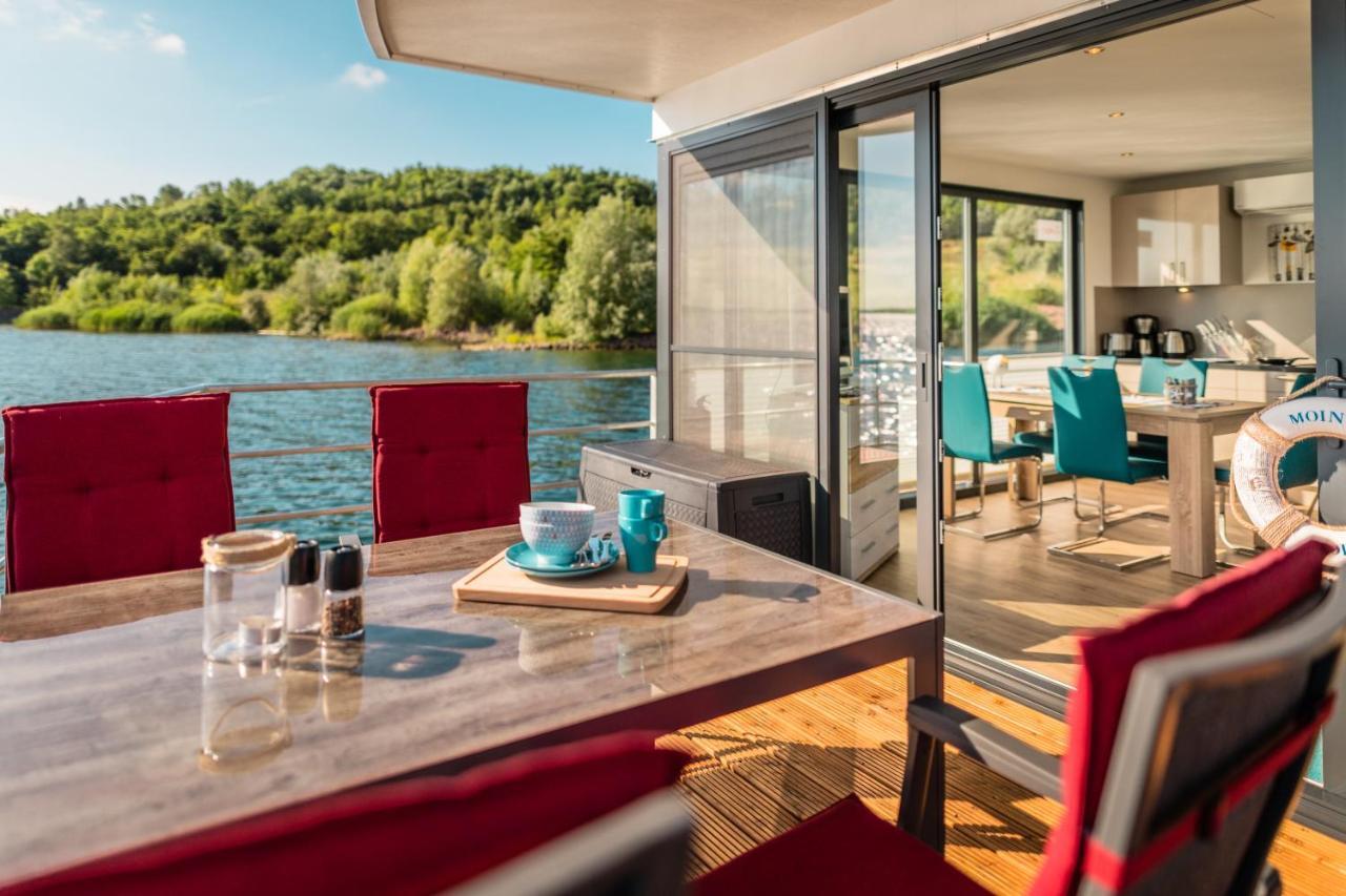 Hausboote Und Ferienhaeuser Marina Muecheln Mucheln Luaran gambar